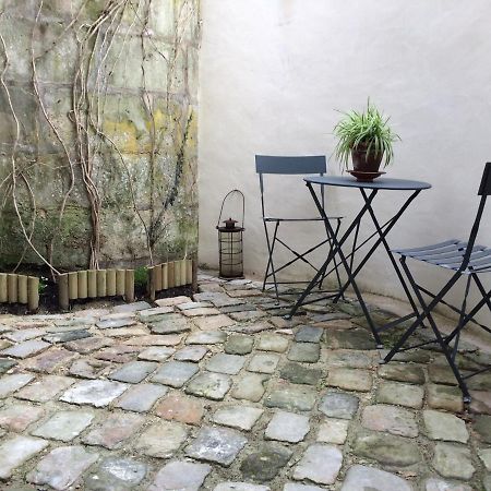 Appartement Gite Spacieux Et Confortable Saint-Paterne-Racan Exteriér fotografie