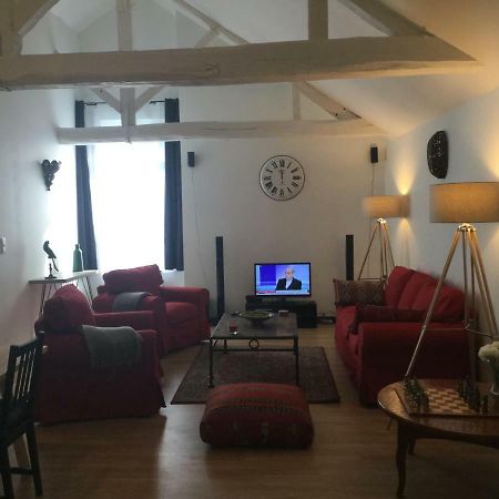 Appartement Gite Spacieux Et Confortable Saint-Paterne-Racan Exteriér fotografie